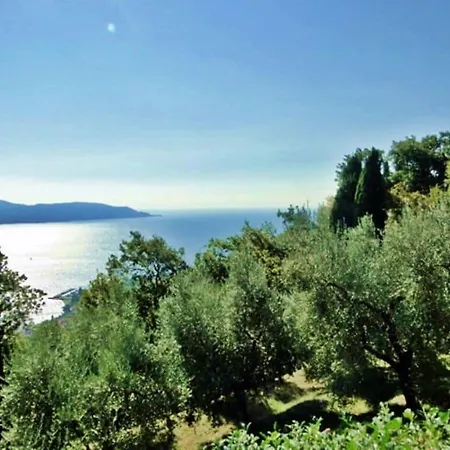 Rustico Pelabroc * Gargnano
